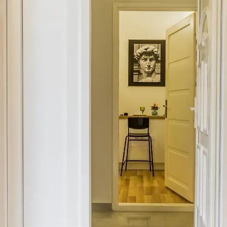 Cozy Place 10min Walk To Parliament & Friendly Host Будапешт