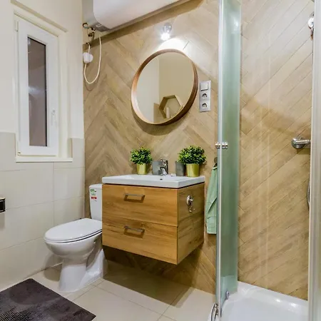 Cozy Place 10min Walk To Parliament & Friendly Host Апартаменты