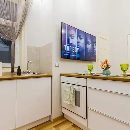 W17cozy 10min Walk To Parliament & Friendly Host *