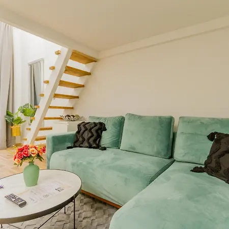 Apartment W17cozy 10min Walk To Parliament & Friendly Host Budapest
