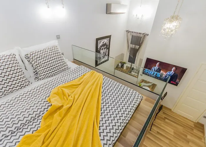 Cozy Place 10min Walk To Parliament & Friendly Host